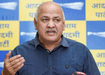 शराब घोटाला-CBI पूछताछ में नहीं गए मनीष सिसोदिया:कहा- बजट की तैयारी में व्यस्त हूं, जांच एजेंसी जल्द ही नई तारीख देगी