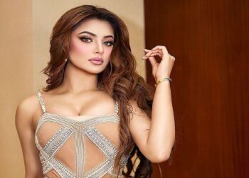 केसर फेसपैक से मिलेगी उर्वशी रौतेला जैसी खिली-खिली त्वचा, इन तरीकों से बनाए फेस पैक