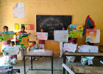 आज दिनांक 2.10.2023 को हमारे विद्यालय श्री नेहरू भारती सदन इंटर कॉलेज बाबूगढ़ छावनी में प्रभात फेरी निकाली गई