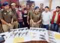 थाना गढ़मुक्तेश्वर पुलिस ने चैकिंग के दौरान अवैध शस्त्र सप्लाई करने वाले अभियुक्तों को किया गिरफ्तार।